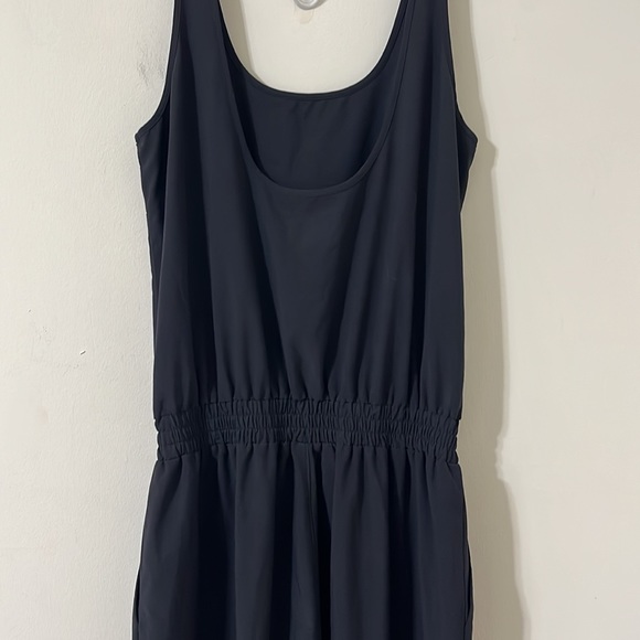 Athleta Black Roaming Romper Size 4 - Picture 9 of 12